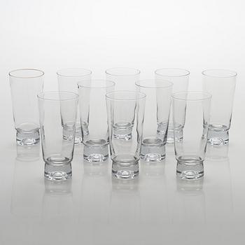 Tapio Wirkkala, A 47-piece glassware set "Future". Iittala, late 20th century.
