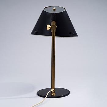 PAAVO TYNELL, BORDSLAMPA, 9222. Tillverkad av Idman.