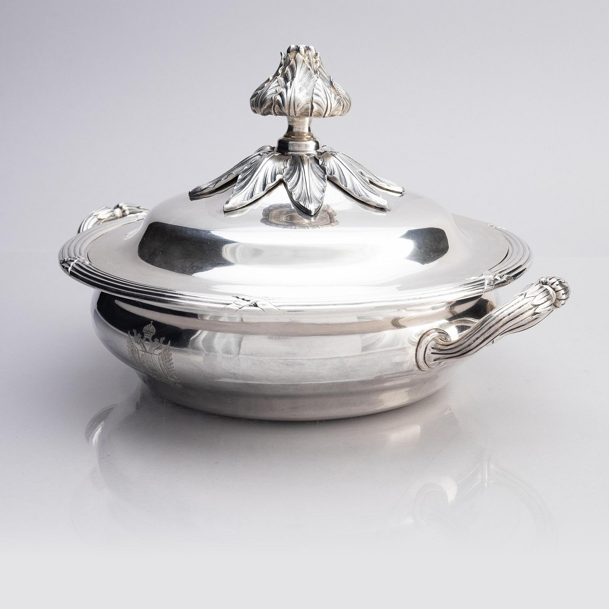 A French silver dish with lid, mark of Maison Odiot, Paris, France, second half of the 19th century.