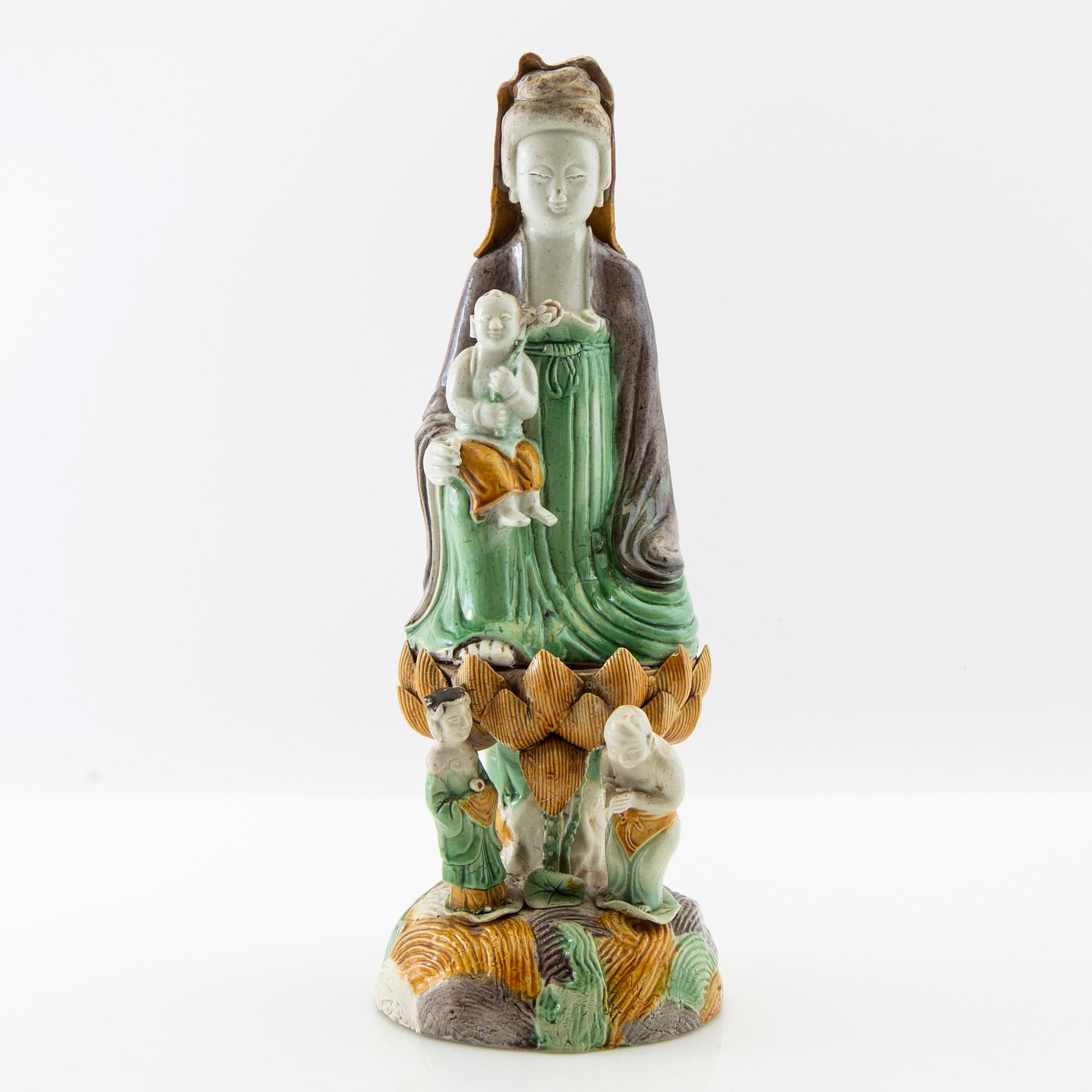 Guanyin glazed earthenware China Kangxi (1662-1722).