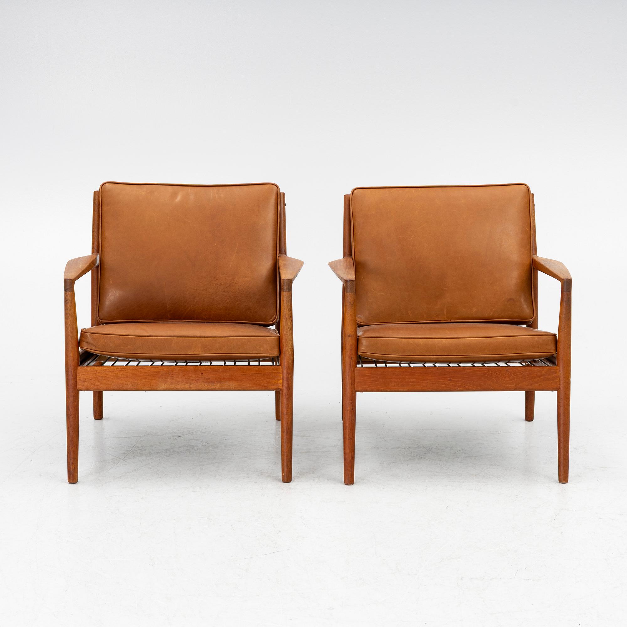 Steffen Syrach-Larsen, a pair of armchairs, Børge Jensen, 1960s.