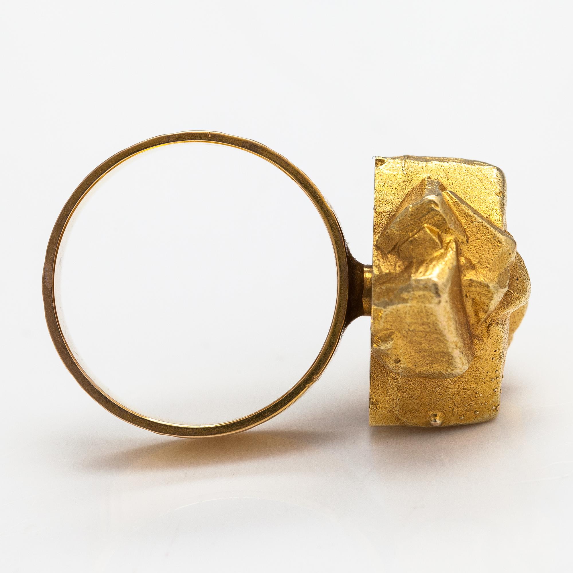 Björn Weckström, Ring "Gyllene pelargon", 14K guld. Lapponia 1965.