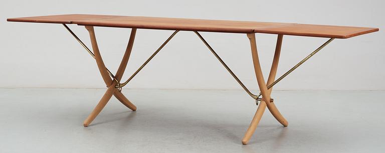 HANS J WEGNER, matbord med klaffar, för Andreas Tuck Danmark.