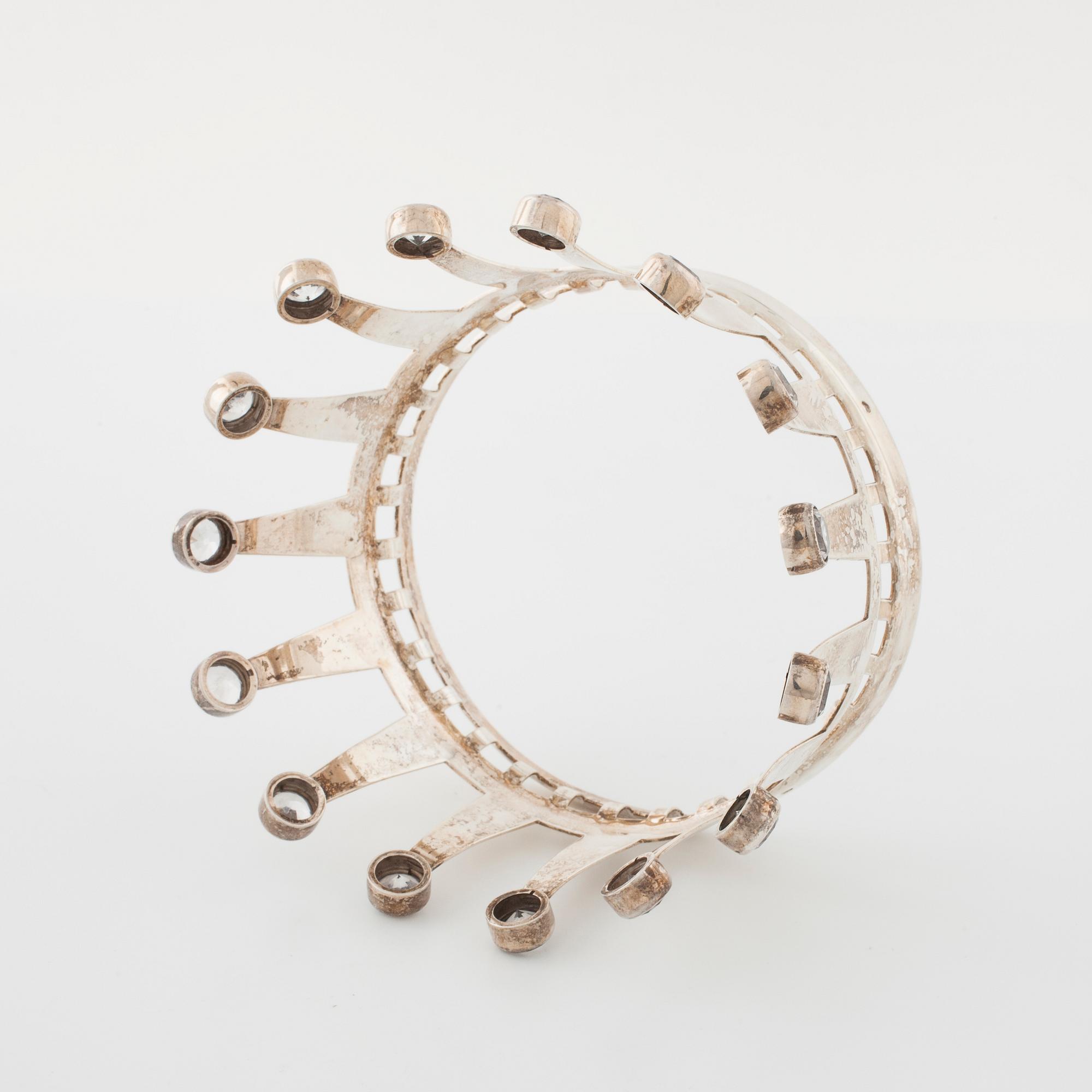A bridal crown by Karl-Erik Palmberg, för Alton, Falköping, 1968.