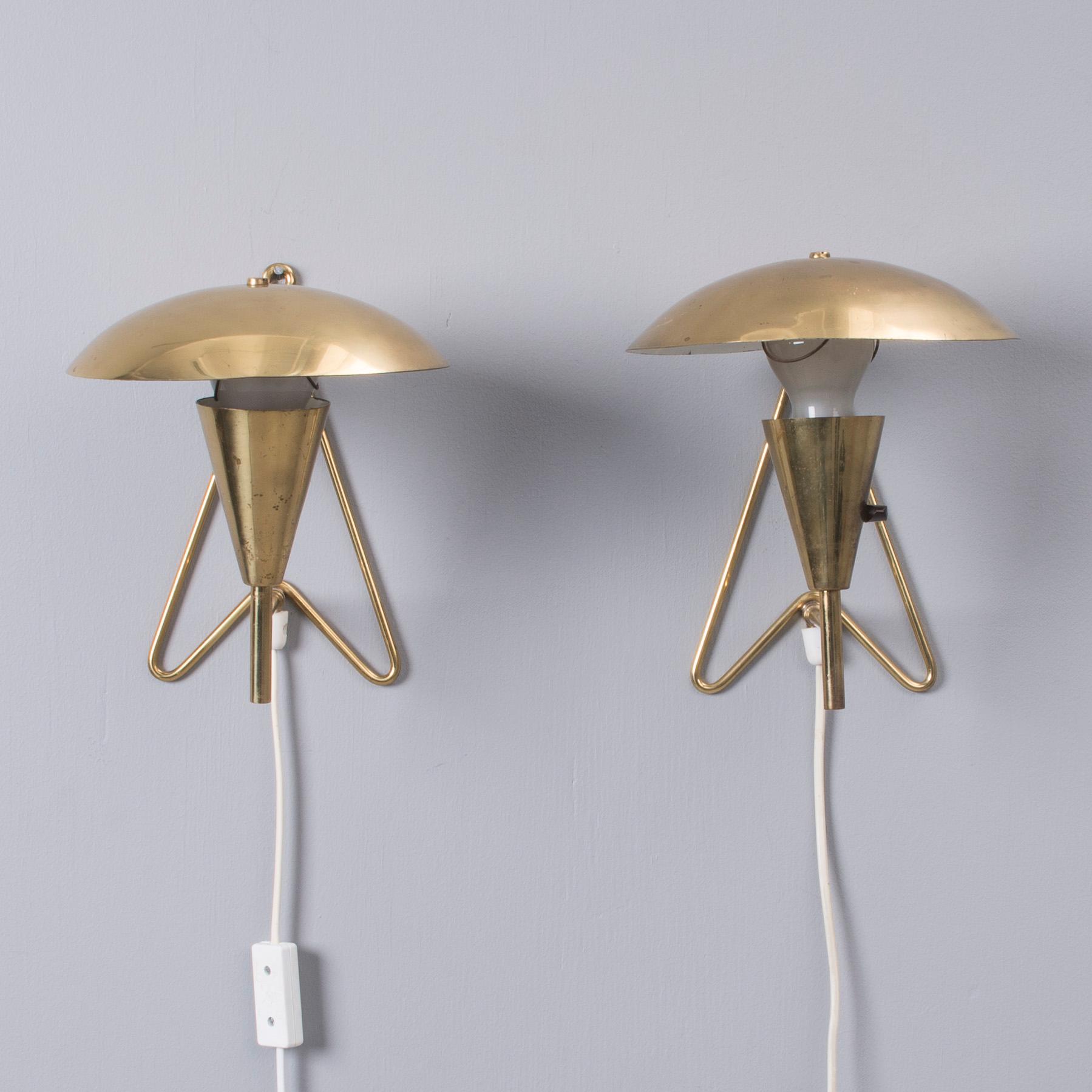 VÄGGLAMPOR, ETT PAR, mässing, märkt Itsu, 1960-tal.