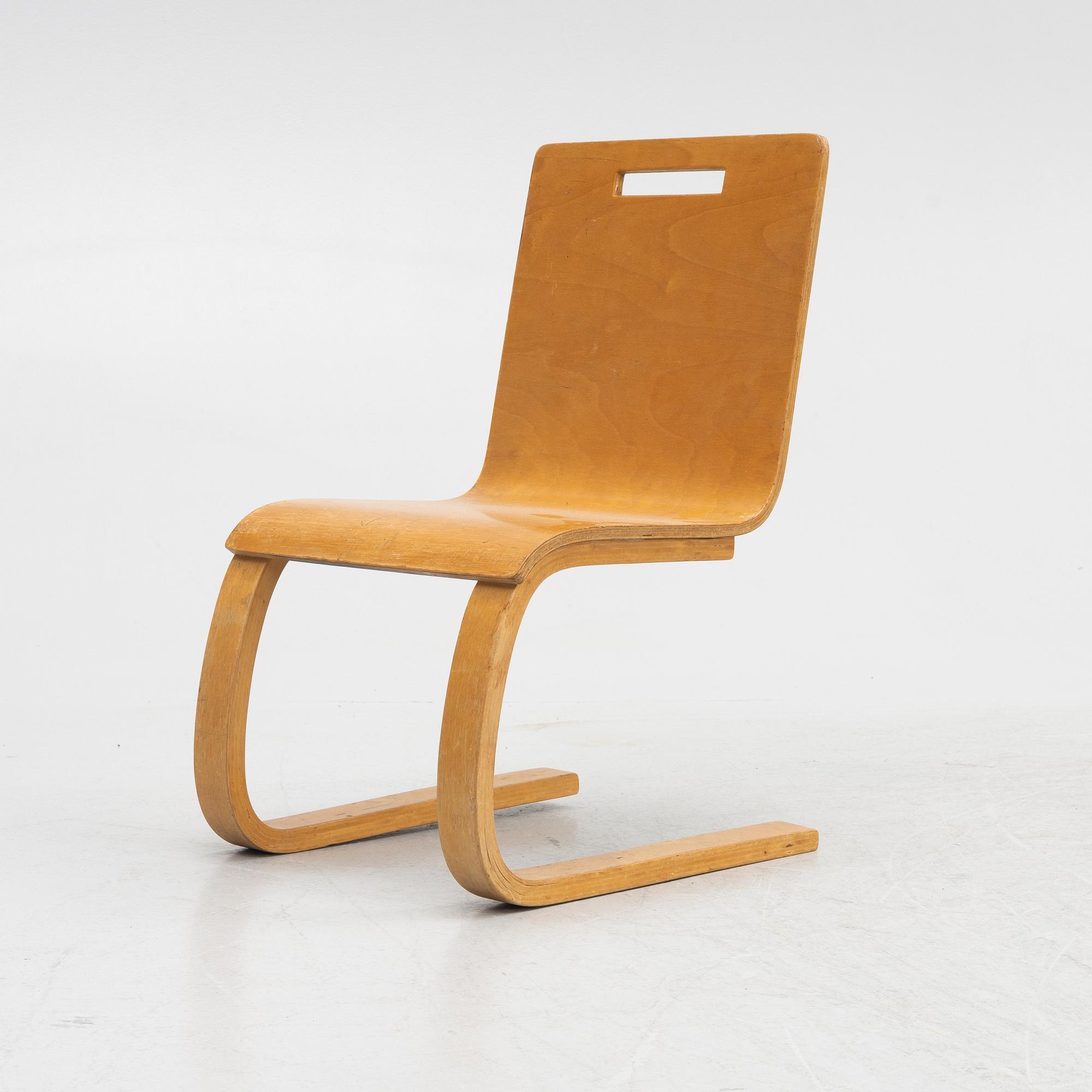 Alvar Aalto, barnstol, modell 103, 1930-tal.