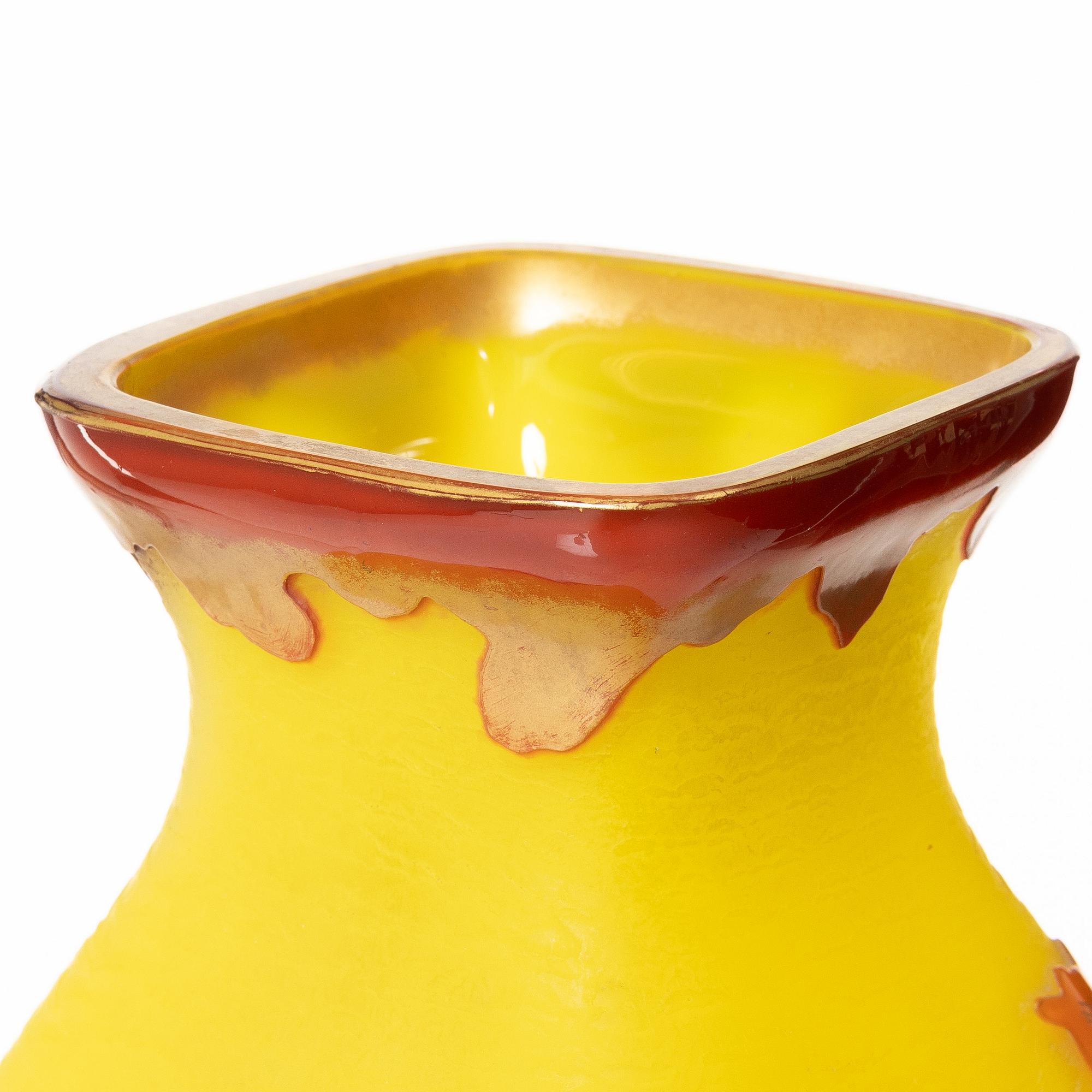 Vas, överfångsglas, Art Nouveau-stil, 1900-talets andra hälft.