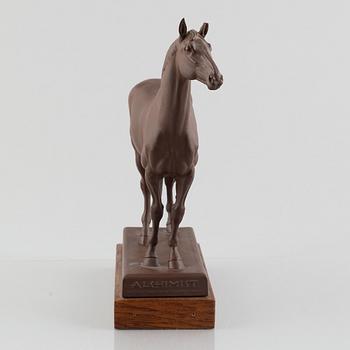 Erich Oehme, a brown-glazed porcelain horse figurine, Meissen, Germany, 1935.