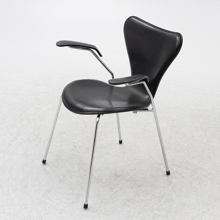 Arne Jacobsen, Armchairs, 4 pcs, "The Seven", Fritz Hansen, Denmark, 2006.