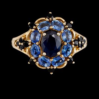 RING, 10K guld, safirer.