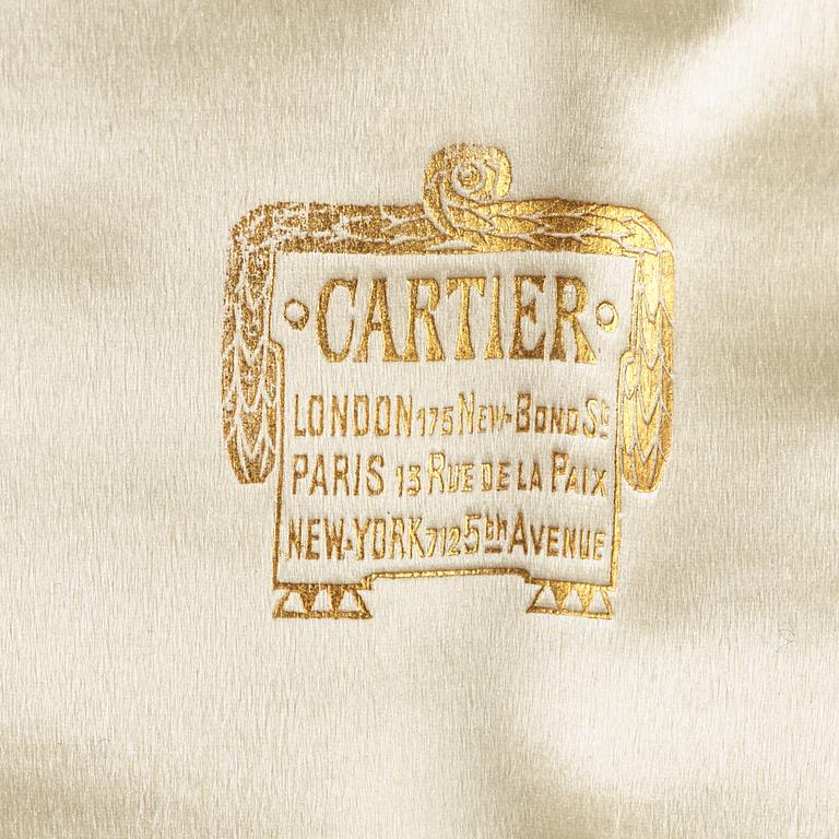 BROSCH med gammalslipade diamanter, troligen tillverkad av Cartier. Stämplad Frankrike 1910.