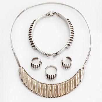 Kaija Aarikka, a 4 piece jewellery set, sterling silver, Finland 1998.