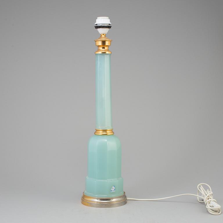 A CENEDESE MURANO TABLE LAMP, ITALY. MIDDLE OF 20TH CENTURY.