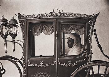 216. Irving Penn, "The Sultan of Morocco in his Carriage", 1952.
