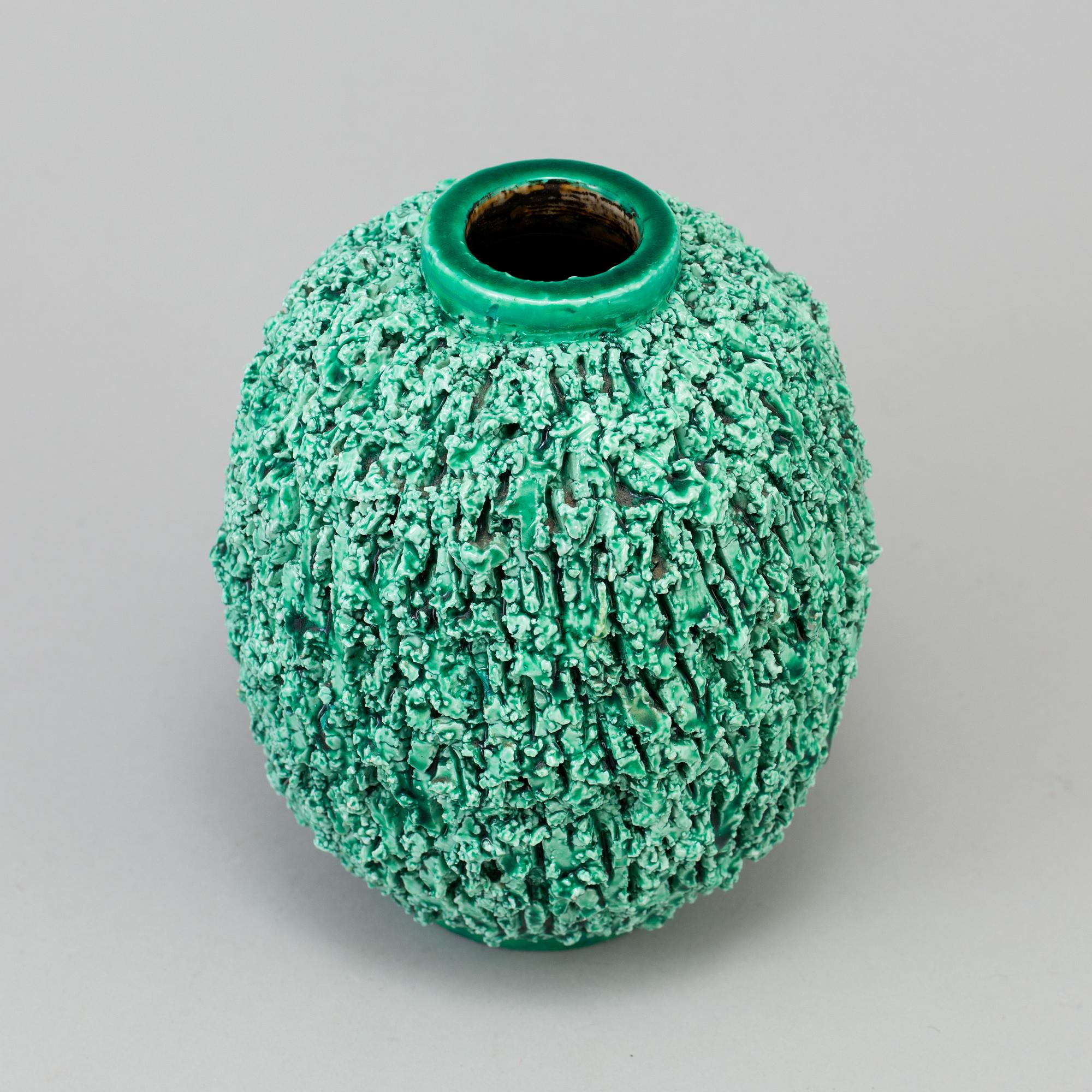 GUNNAR NYLUND, a stoneware vase from Rörstrand.