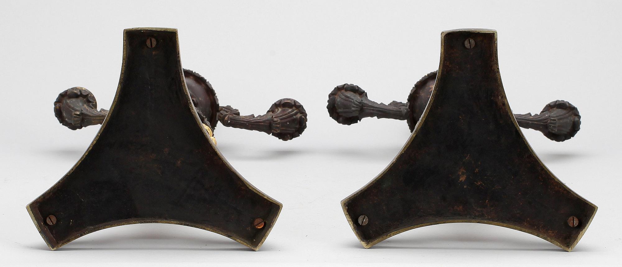 KANDELABRAR, ett par, senempire, 1800-tal.