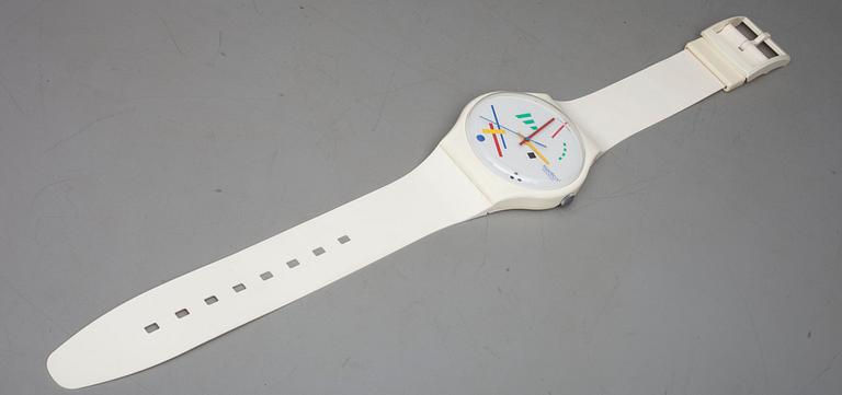 SWATCH VÄGGKLOCKA.