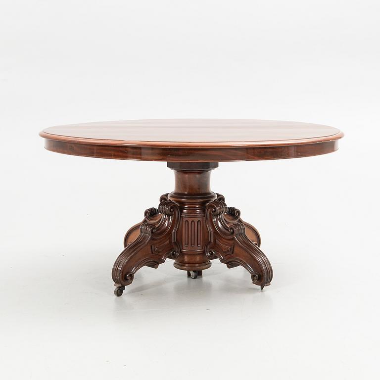 Salon table / Dining table, late 19th century.