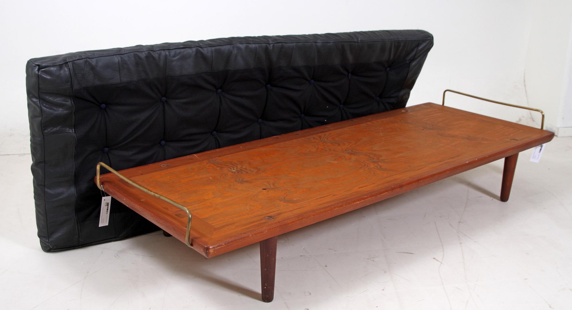 DAGBÄDD, Hans J Wegner, Danmark.