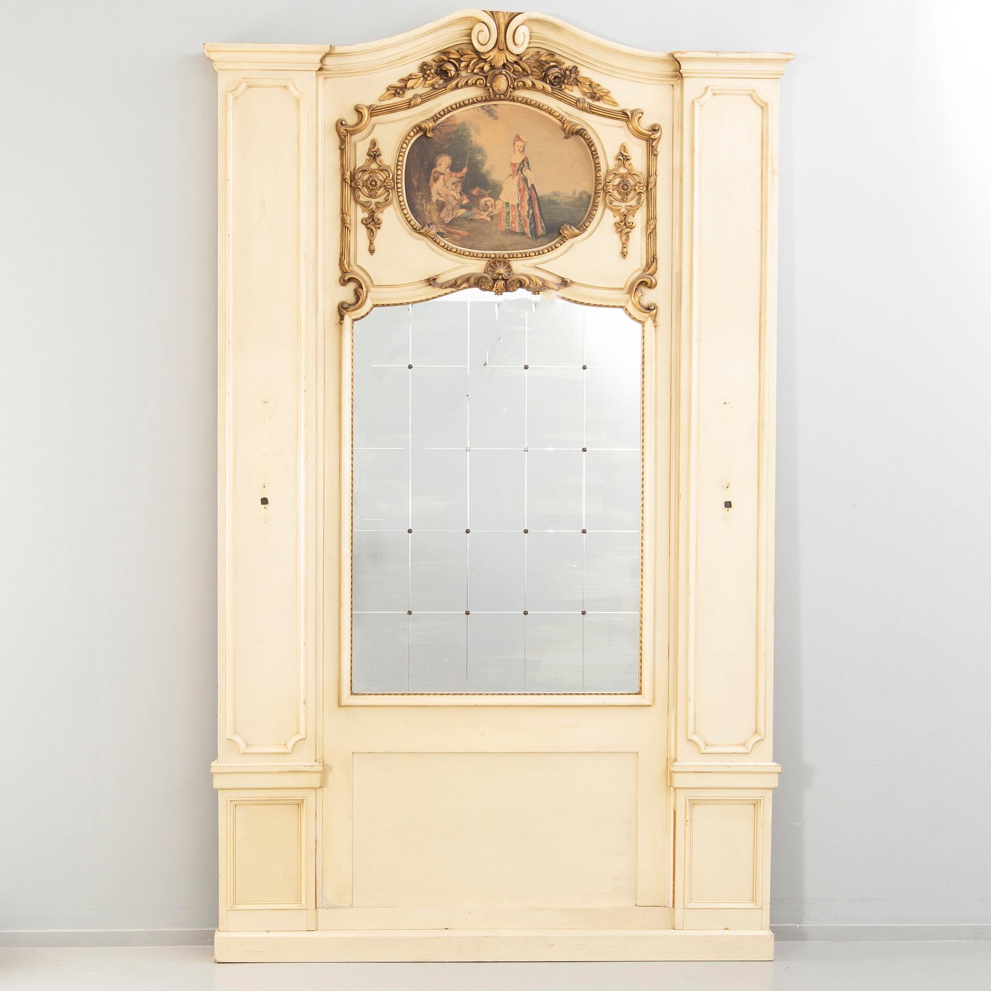 An early 20th century wall panel in Louis XVI-style from Italy.