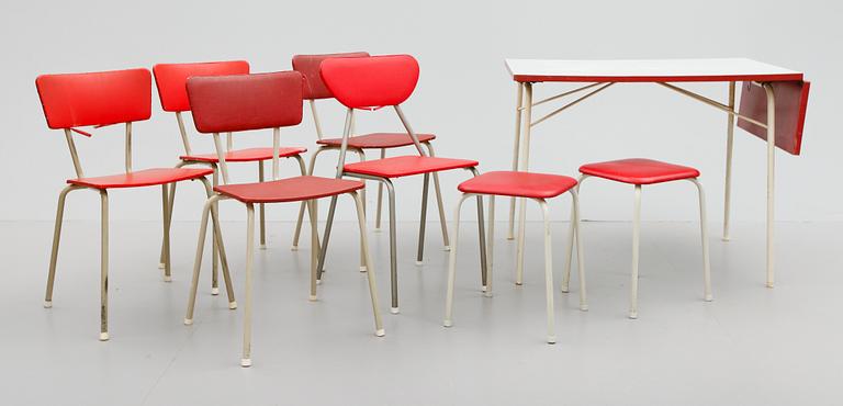 BORD, STOLAR OCH PALLAR, 8 delar, 1950-tal.