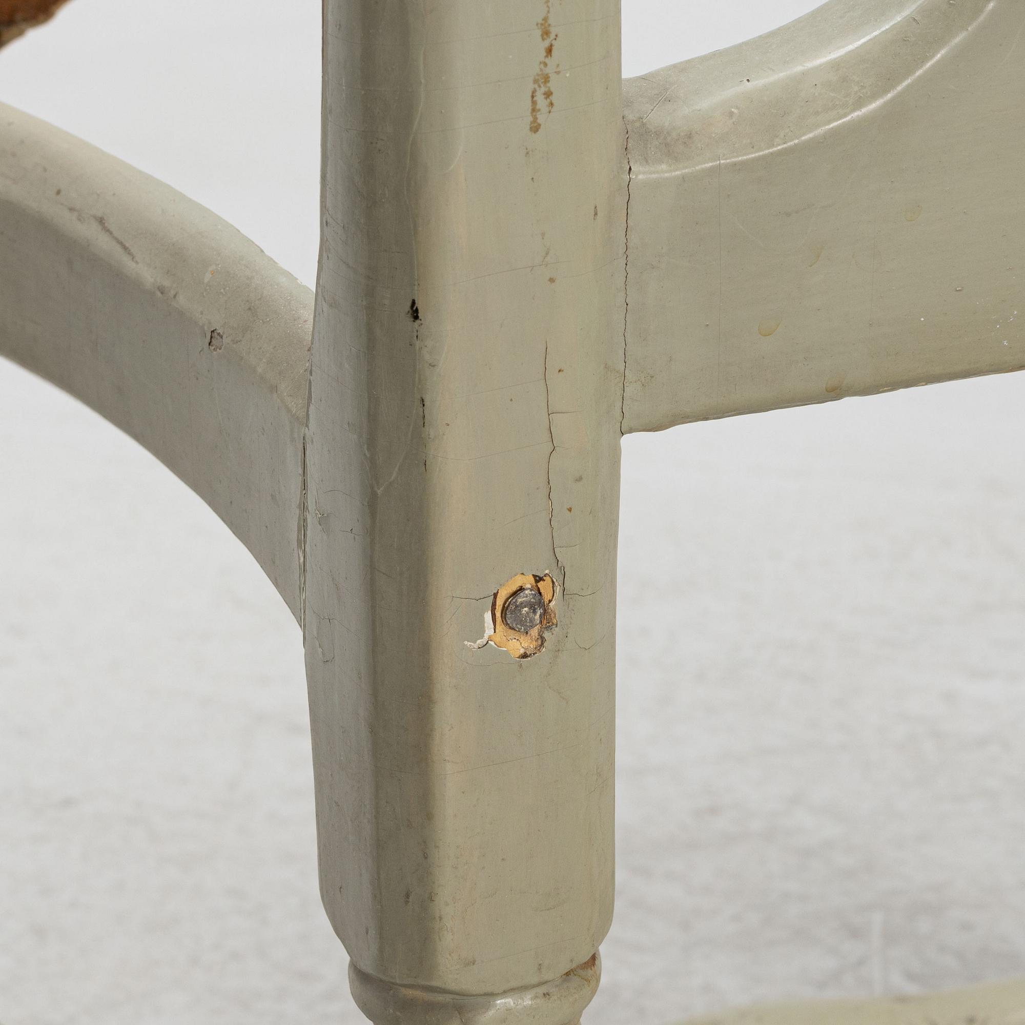 Stolar, ett par, senbarock/rokoko, 1700-talets första hälft.