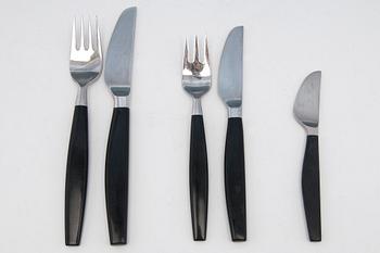 746. Bertel Gardberg, FLATWARE SERVICE, 27 PIECES.