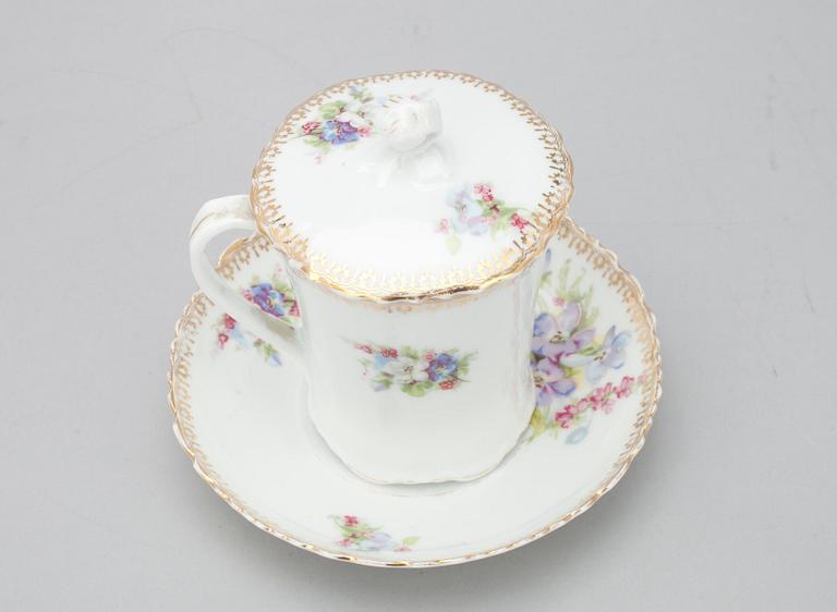 CHOKLADKOPP, porslin, Gardner, Ryssland 1880-1890.