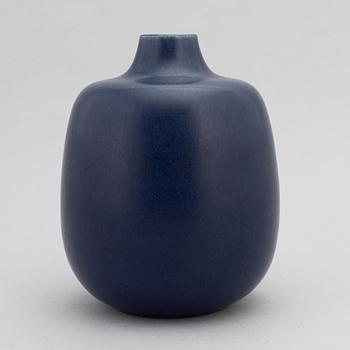 Erich & Ingrid Triller, a stoneware vase, Tobo.