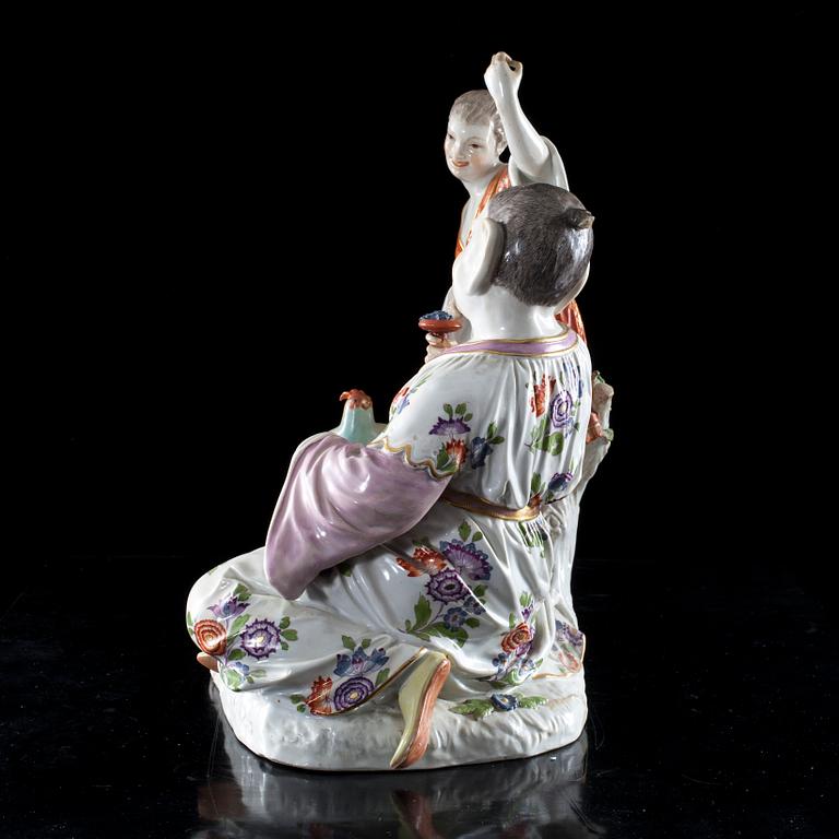 FIGURIN, porslin, Meissen 1900-talets början.