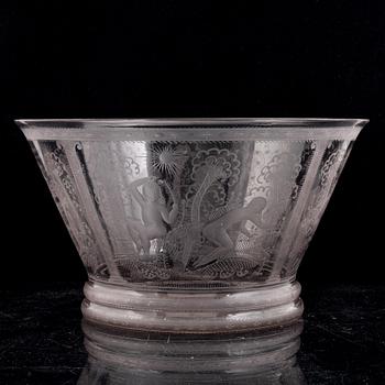 Edward Hald, an engraved glass bowl, Orrefors, 1920, model 147, provenance Edward Hald.
