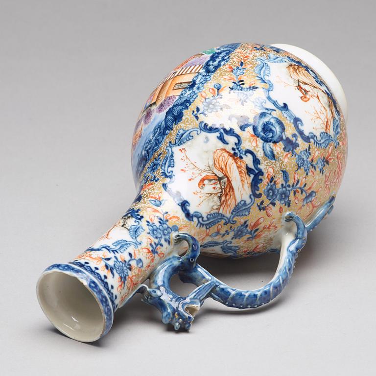 A famille rose ewer, Qing dynasty, Qianlong (1736-95).