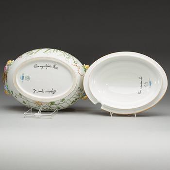 A Royal Copenhagen 'Flora Danica' tureen with cover, Denmark, 20th Century.