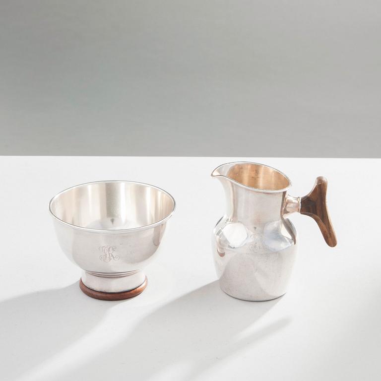 Tapio Wirkkala, KAFFEKANNA, SOCKERSKÅL OCH GRÄDDKANNA.
