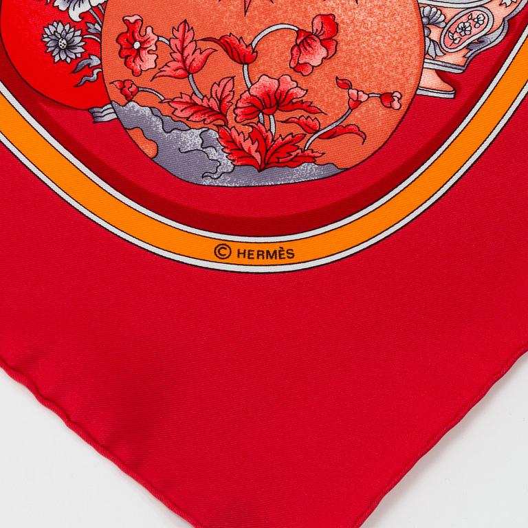 Hermès, scarf, "Qu'importe le flacon".