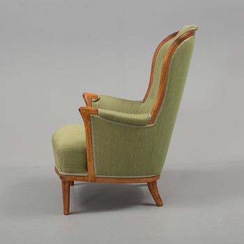 CARL MALMSTEN, fåtölj, "Vår fru", för AB OH Sjögren, Tranås, 1900-talets andra hälft.