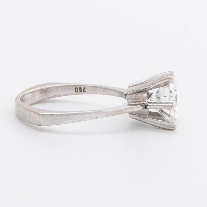 DIAMONDRING 18K whitegold 1 brilliant-cut diamond approx 2 ct, approx J-K VS2-SI1.