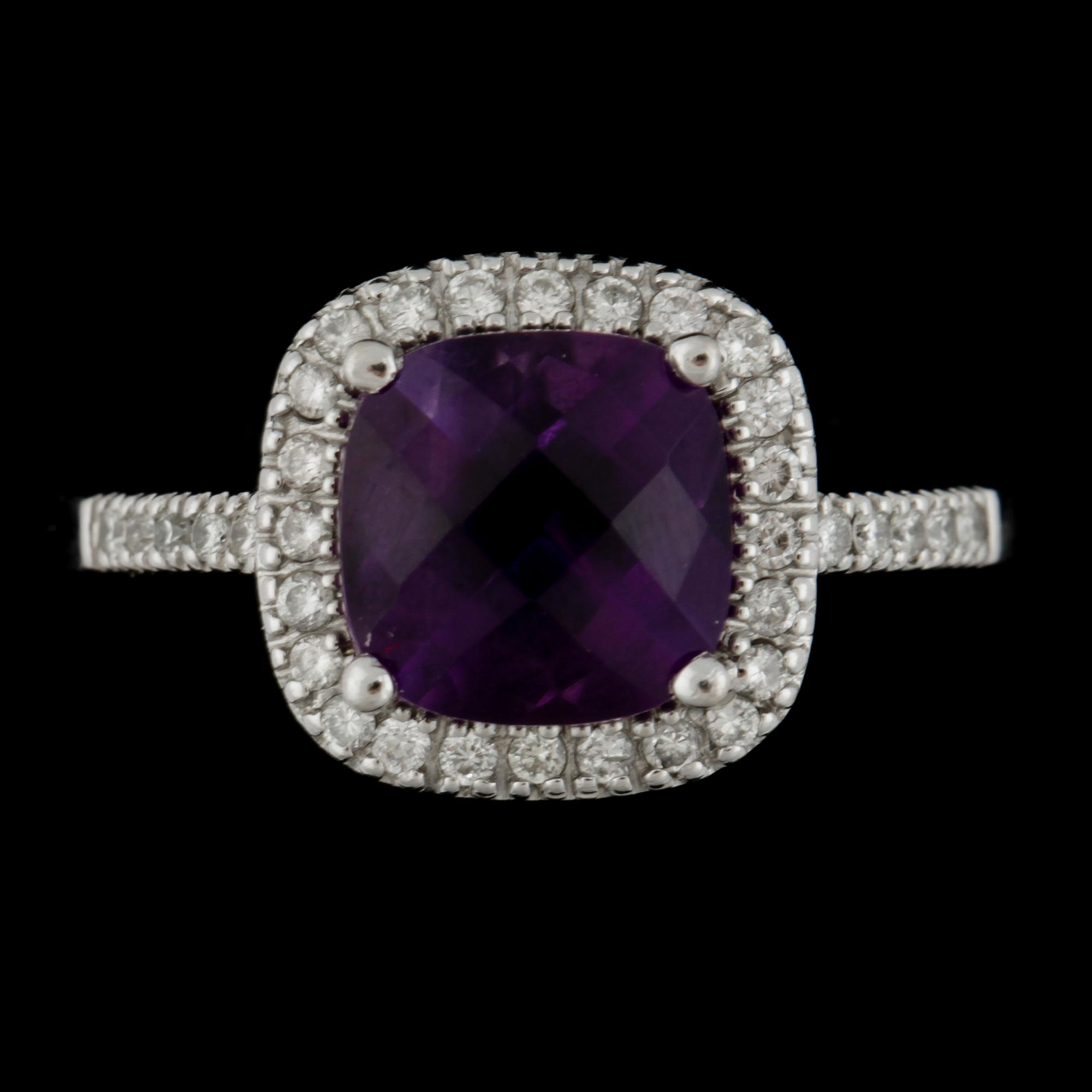 RING, 14k vitguld med ametist ca8x8xmm och briljantslipade diamanter tot ca0,17ct. Vikt 3,9g.