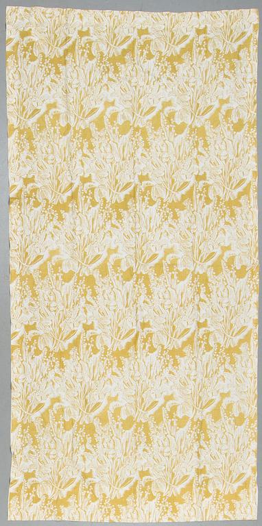 Tyra Lundgren, a linen 'Liljekonvaljebukett' curtain from NK:s Textilkammare.