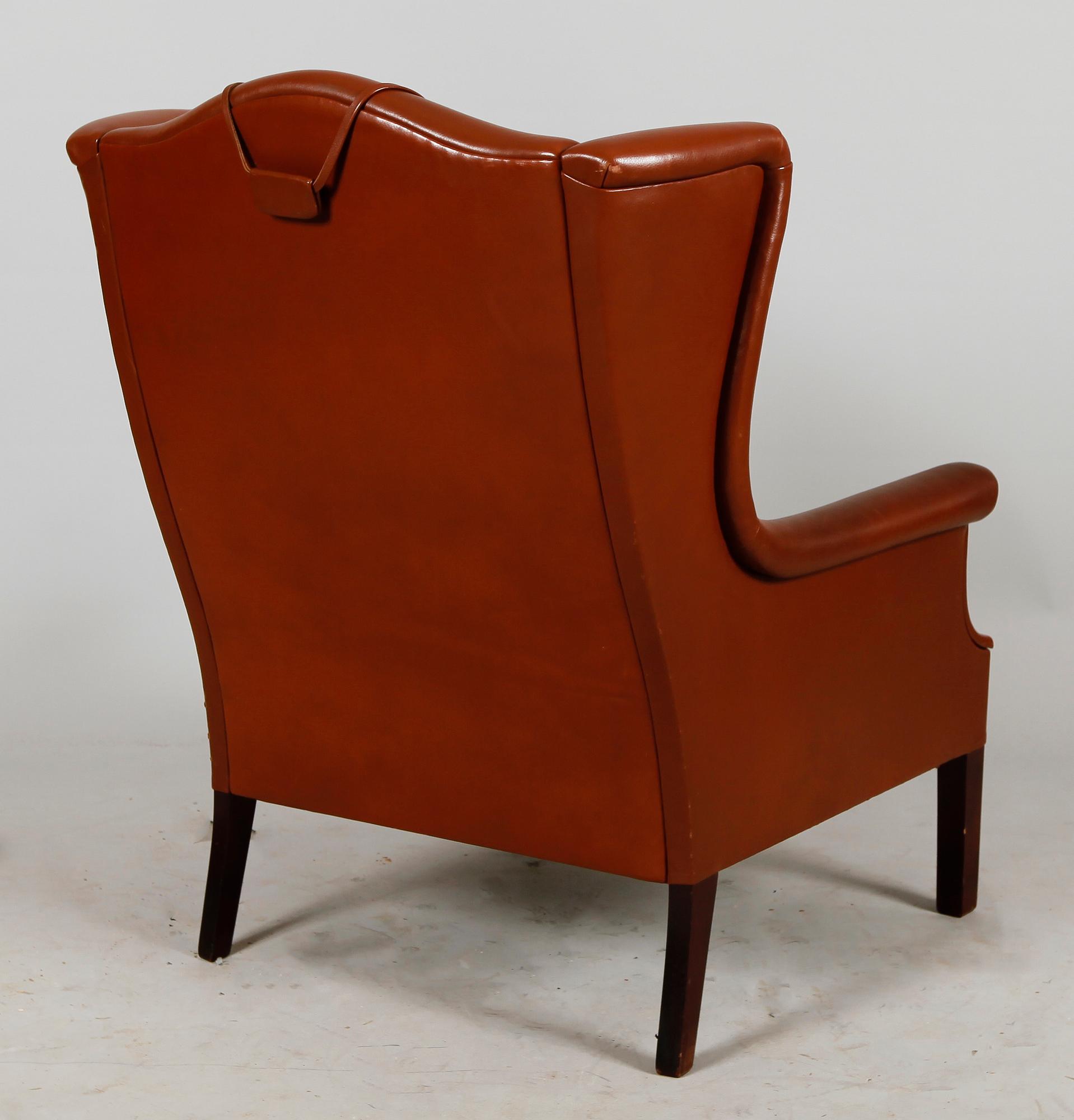 ÖRONLAPPSFÅTÖLJ, 1900-talets andra hälft.