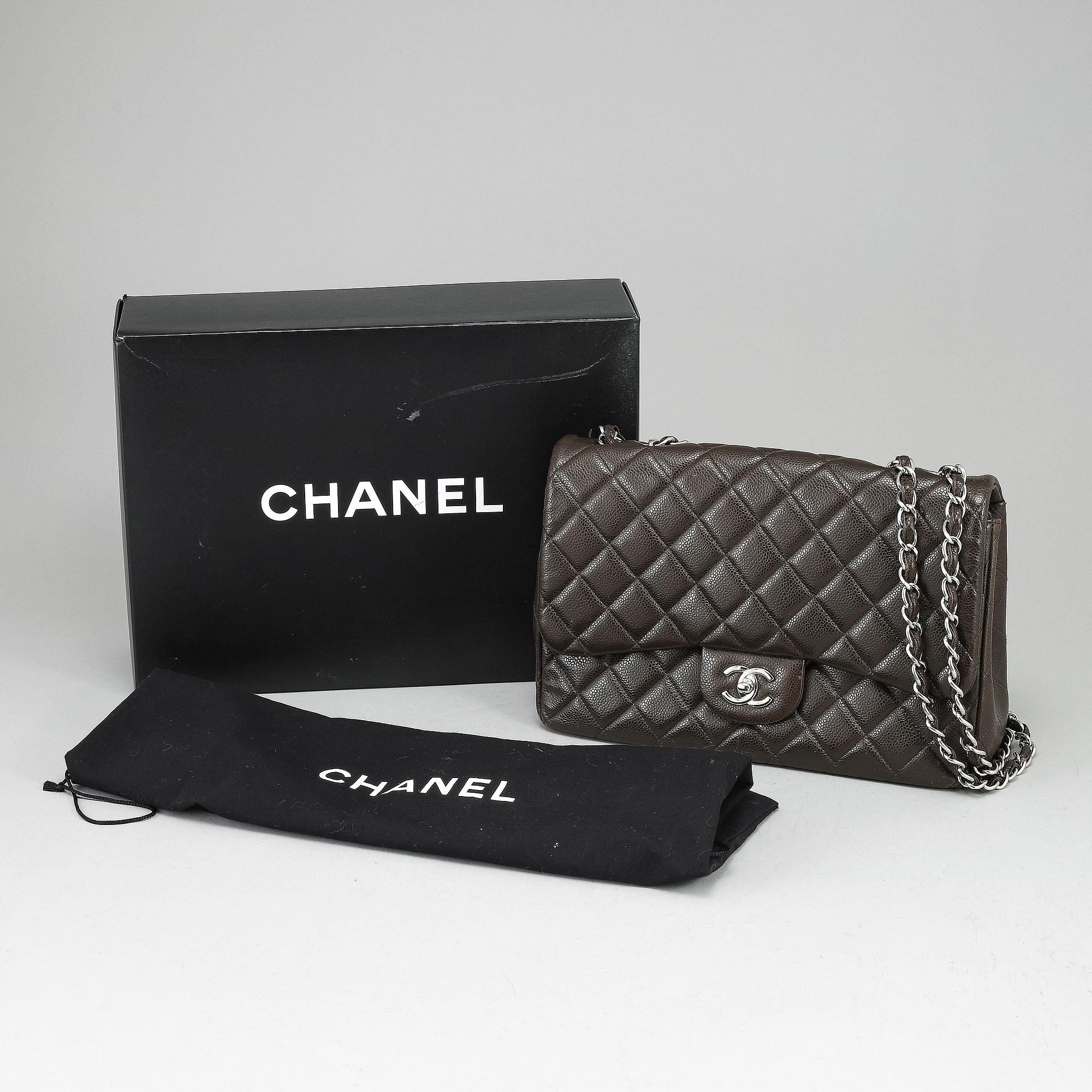 Chanel, väska, "Maxi Classic", 2009-10.