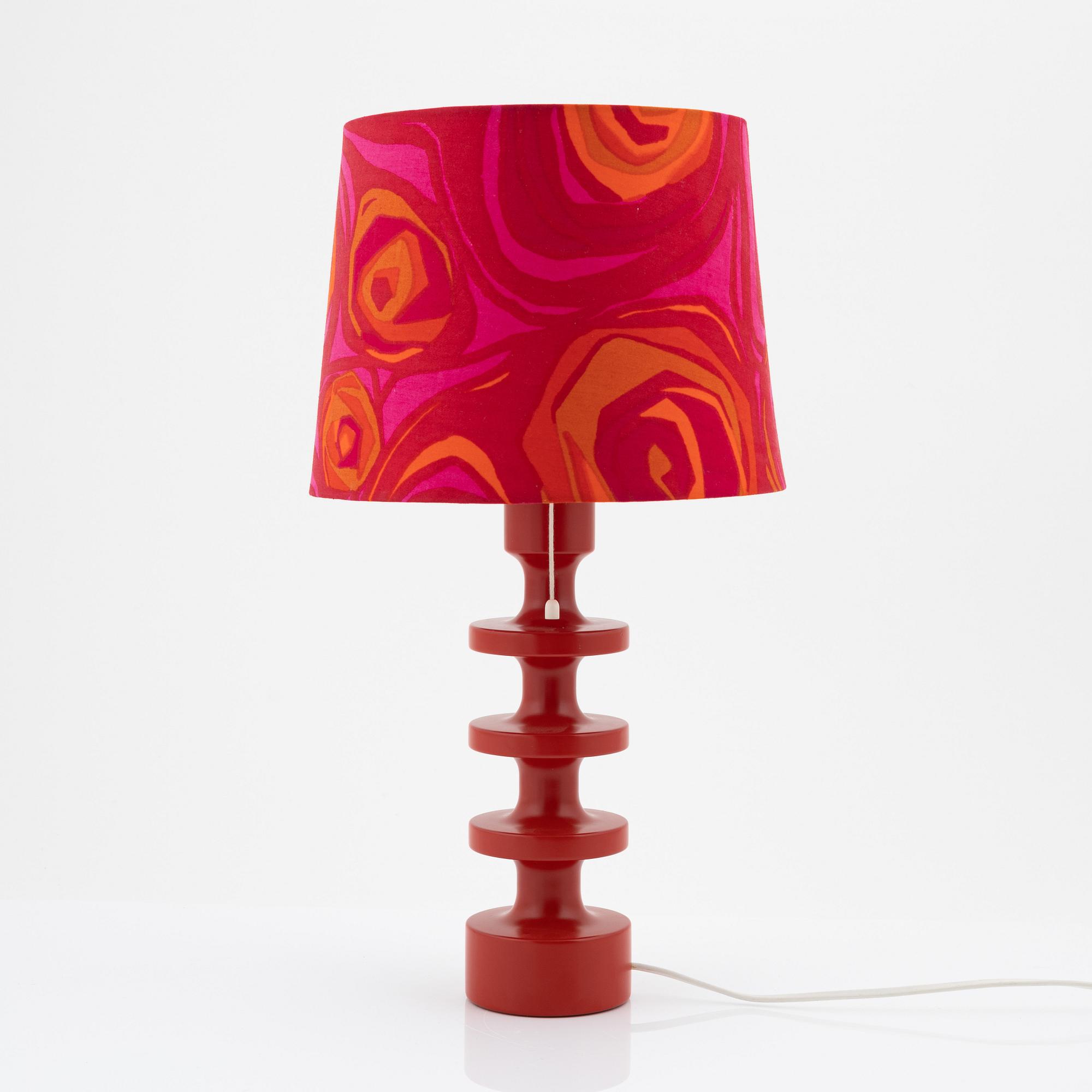 Uno & Östen Kristiansson, a red 'Flens' table light, Luxus, Vittsjö.