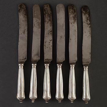 6 silver knives. 19th century.