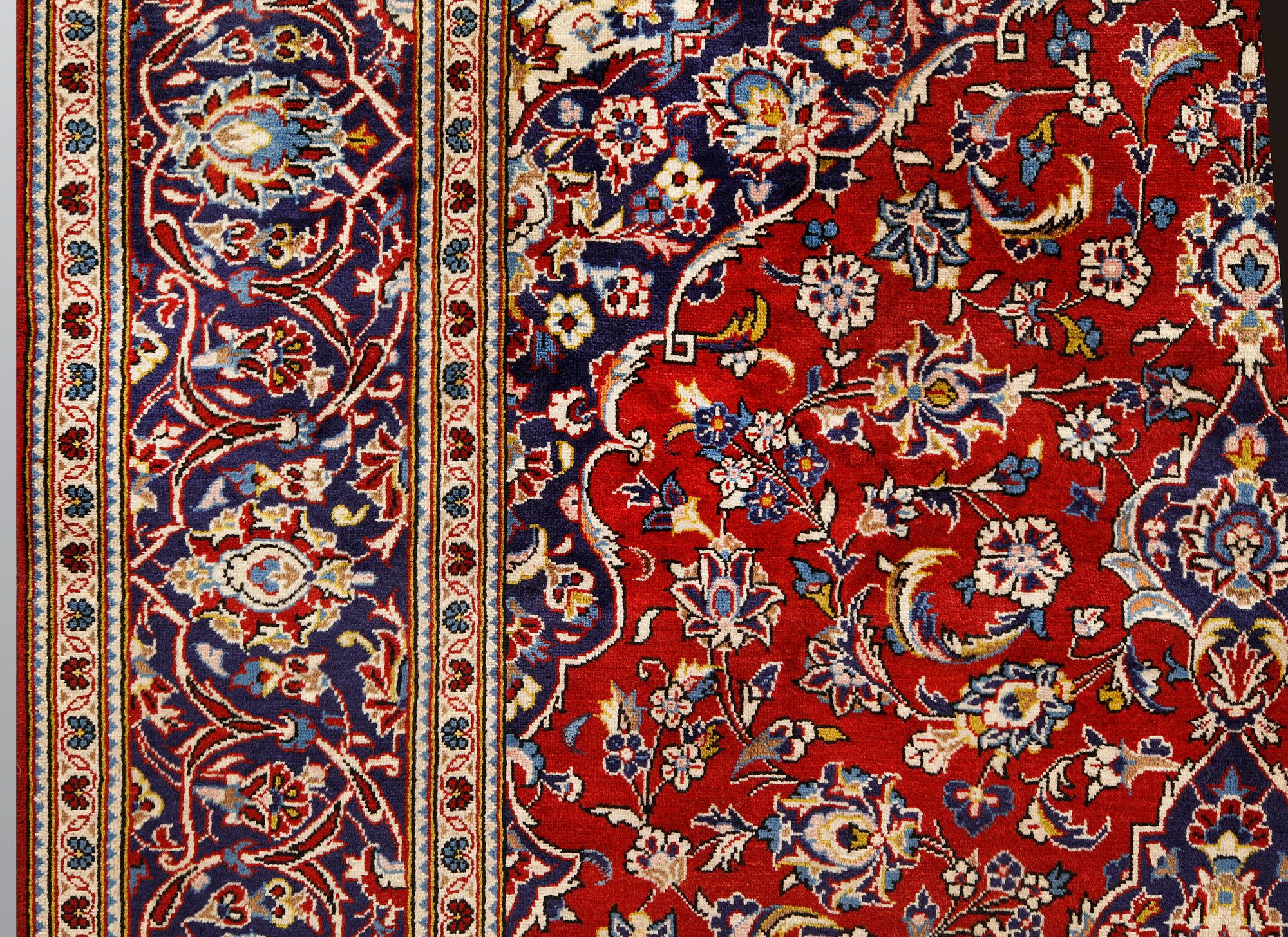 Carpet, Keshan, 290 x 194 cm.