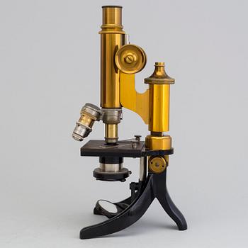 A microscope, signed E. Leitz, Wetzlar, marked and dated label Nr. 64739, 1902.