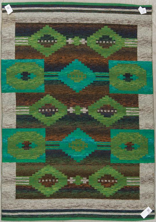 MATTA, rölakan, dubbelsidig. 1900-talets mitt/andra hälft. Ca 197 x 138 cm.