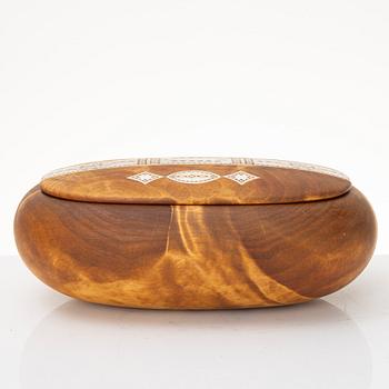 Thore Sunna, Covered jar, signed.