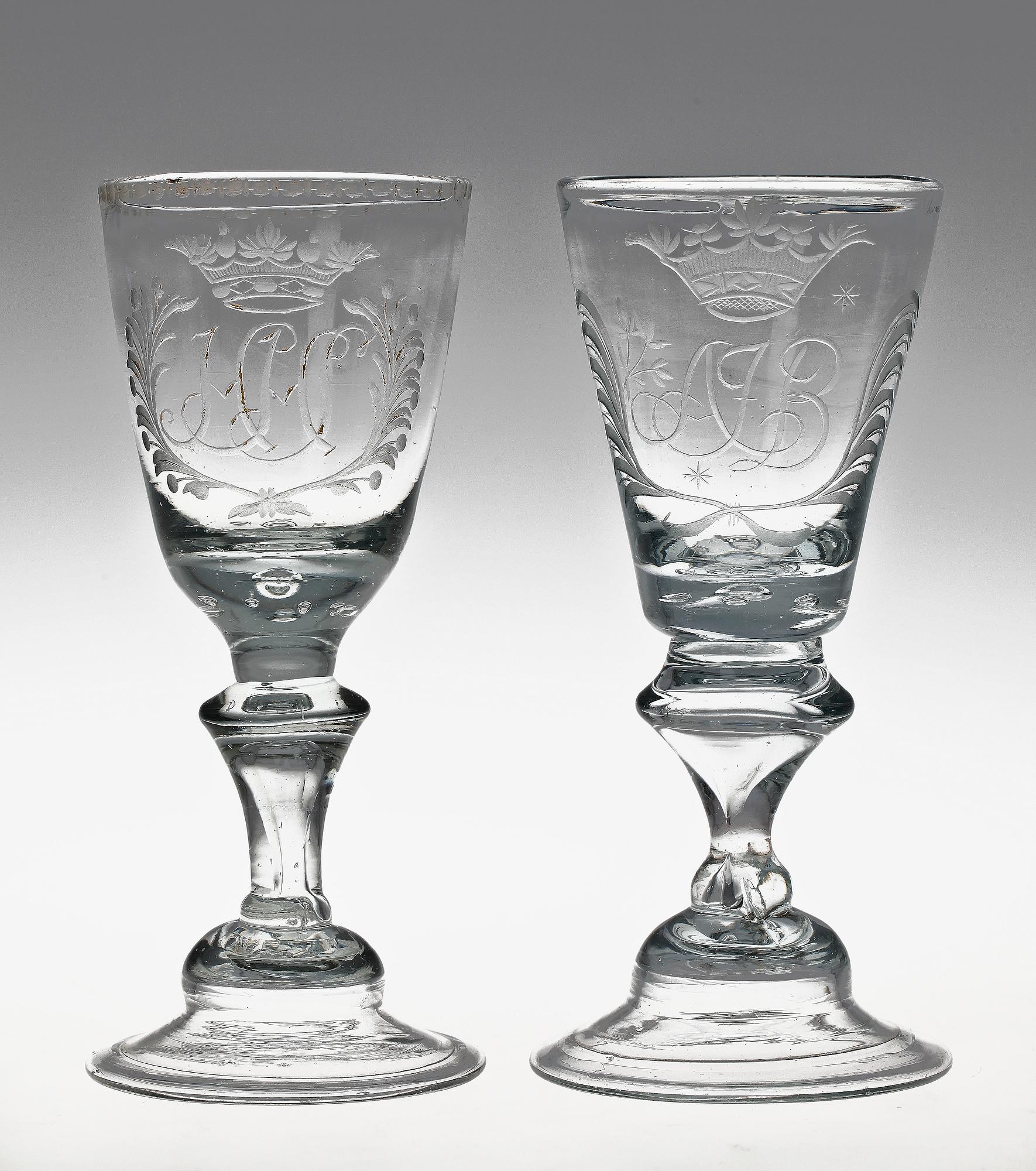 VINGLAS, 2 st, 1700-tal.