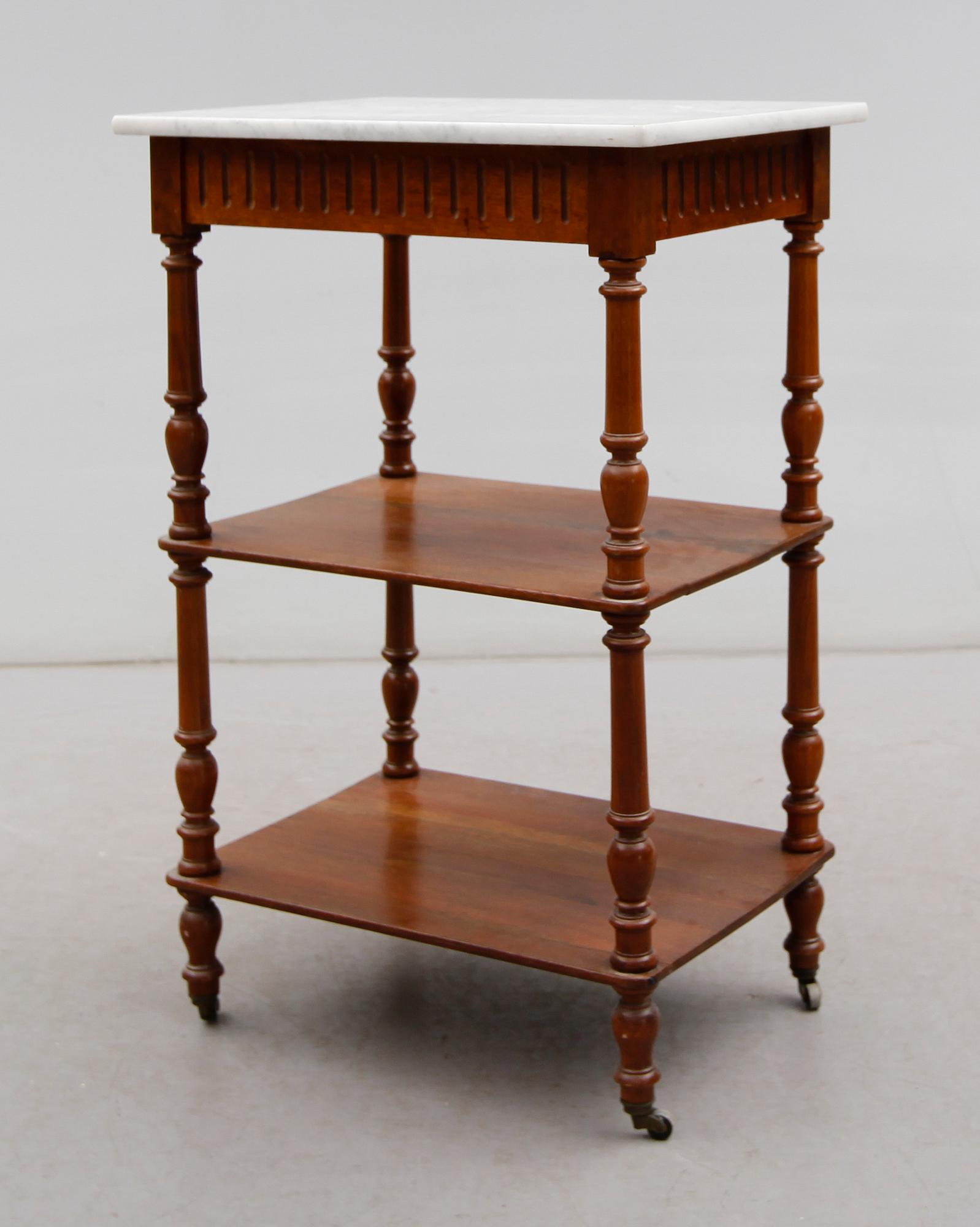 BORD, 1800-talets andra hälft.