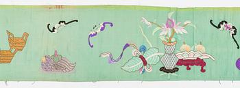 A Chinese green-ground silk embroidery for wall, first half of the 20th century.